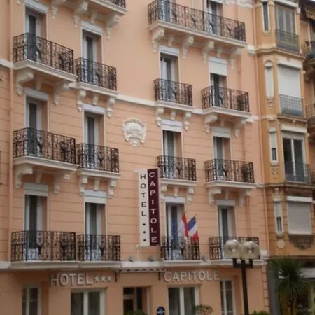 Capitole בוסוליי