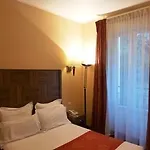 Capitole מלון בוסוליי