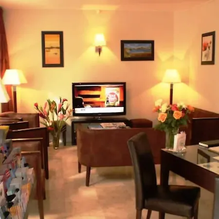 Capitole Hotel 3*
