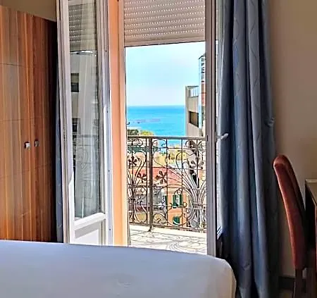 Hotel Capitole Beausoleil