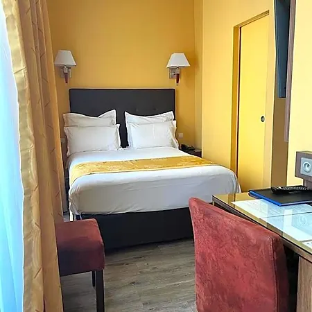Hotel Capitole Beausoleil