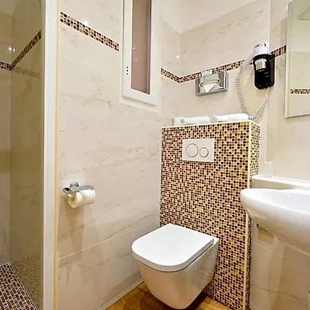 Capitole Hotel