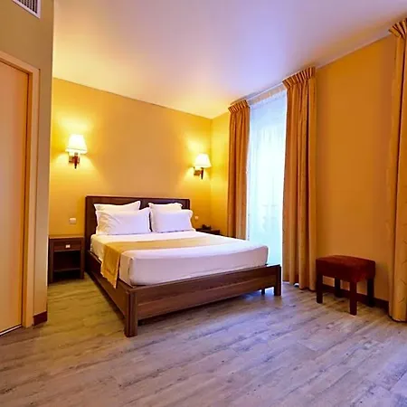 Capitole 3* Beausoleil