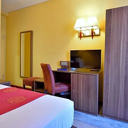 Hotel Capitole 3*