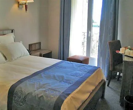 Hotel Capitole 3*