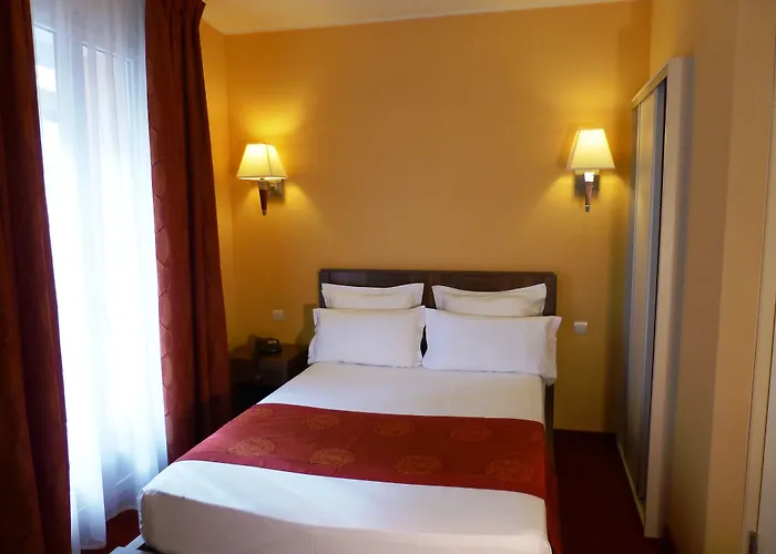 Capitole Hotel 3*